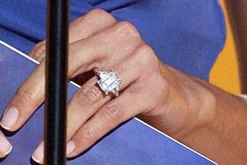 celebrity engagement rings! | Page 21 