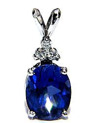 Pendant: Oval lab grown Kashmir sapphire, 3.53ct